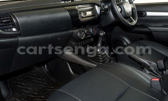 Buy Used Toyota Hilux White Car in Mbabane in Manzini Buy Used Toyota Hilux White Car in Mbabane in Manzini