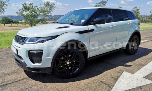 Buy Used Land Rover Range Rover Vogue White Car in Big Bend in Lubombo District