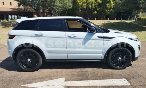 Acheter Occasion Voiture Land Rover Range Rover Vogue Blanc à Big Bend, Lubombo District Acheter Occasion Voiture Land Rover Range Rover Vogue Blanc à Big Bend, Lubombo District