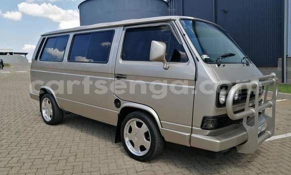 Buy Used Volkswagen Caravelle Other Car in Mbabane in Manzini