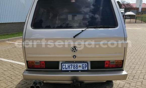 Nunua Ilio tumika Volkswagen Caravelle Other Gari ndani ya Mbabane nchini Manzini Nunua Ilio tumika Volkswagen Caravelle Other Gari ndani ya Mbabane nchini Manzini