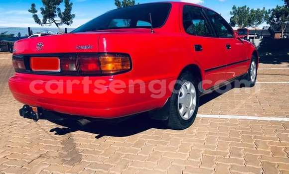 Nunua Ilio tumika Toyota Camry Red Gari ndani ya Mbabane nchini Manzini Nunua Ilio tumika Toyota Camry Red Gari ndani ya Mbabane nchini Manzini