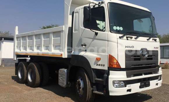 Acheter Occasion Utilitaire Hino Ranger Blanc à Ezulwini, Hhohho Acheter Occasion Utilitaire Hino Ranger Blanc à Ezulwini, Hhohho