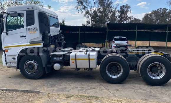 Acheter Occasion Utilitaire Nissan UD Blanc à Mbabane, Manzini Acheter Occasion Utilitaire Nissan UD Blanc à Mbabane, Manzini