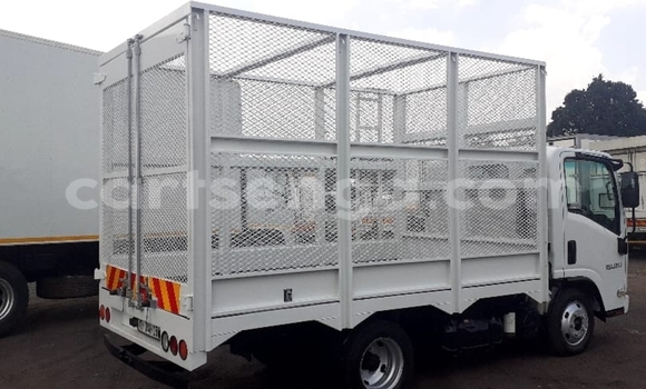 Acheter Occasion Utilitaire Isuzu FTR 850 Blanc à Mbabane, Manzini Acheter Occasion Utilitaire Isuzu FTR 850 Blanc à Mbabane, Manzini