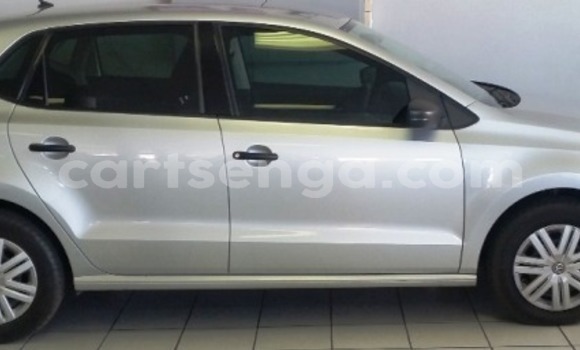 Buy Used Volkswagen Polo Silver Car in Bhunya in Manzini Buy Used Volkswagen Polo Silver Car in Bhunya in Manzini