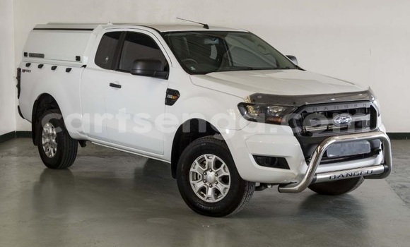 Nunua Ilio tumika Ford Ranger White Gari ndani ya Ezulwini nchini Hhohho Nunua Ilio tumika Ford Ranger White Gari ndani ya Ezulwini nchini Hhohho