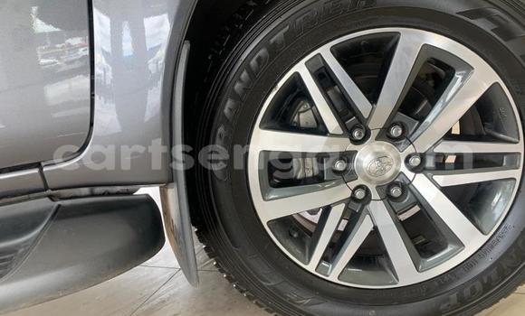 Acheter Occasion Voiture Toyota Hilux Beige à Big Bend, Lubombo District Acheter Occasion Voiture Toyota Hilux Beige à Big Bend, Lubombo District