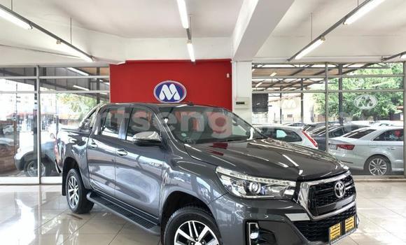 Acheter Occasion Voiture Toyota Hilux Beige à Big Bend, Lubombo District Acheter Occasion Voiture Toyota Hilux Beige à Big Bend, Lubombo District