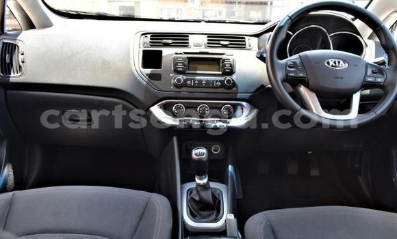 Nunua Ilio tumika Kia Rio Silver Gari ndani ya Bulembu nchini Hhohho Nunua Ilio tumika Kia Rio Silver Gari ndani ya Bulembu nchini Hhohho