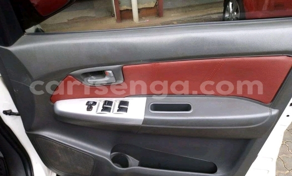 Buy Used Toyota Hilux White Car in Mbabane in Manzini Buy Used Toyota Hilux White Car in Mbabane in Manzini
