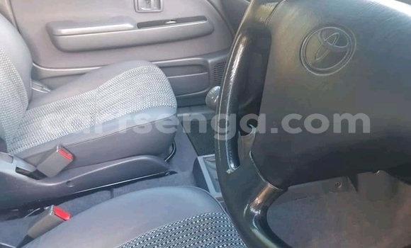 Buy Used Toyota Hilux Silver Car in Mbabane in Manzini Buy Used Toyota Hilux Silver Car in Mbabane in Manzini