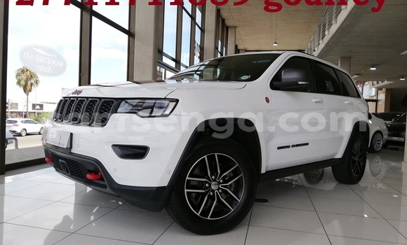 Buy Used Jeep Grand Cherokee White Car in Mbabane in Manzini