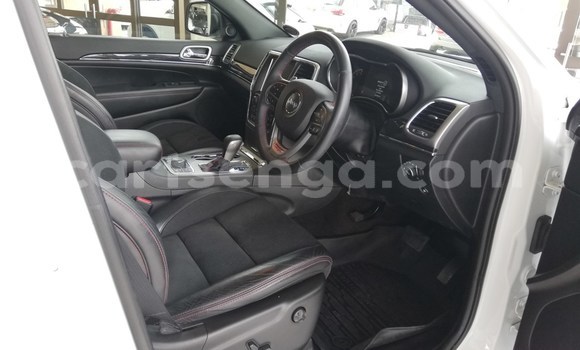 Acheter Occasion Voiture Jeep Grand Cherokee Blanc à Mbabane, Manzini Acheter Occasion Voiture Jeep Grand Cherokee Blanc à Mbabane, Manzini