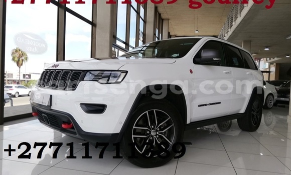 Buy Used Jeep Grand Cherokee White Car in Mbabane in Manzini Buy Used Jeep Grand Cherokee White Car in Mbabane in Manzini