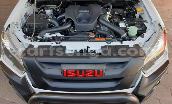 Acheter Occasion Voiture Isuzu KB Blanc à Mbabane, Manzini Acheter Occasion Voiture Isuzu KB Blanc à Mbabane, Manzini