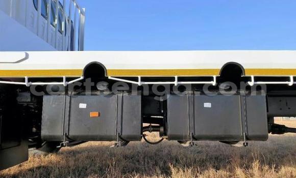 Acheter Occasion Utilitaire Isuzu FTR 850 Blanc à Mbabane, Manzini Acheter Occasion Utilitaire Isuzu FTR 850 Blanc à Mbabane, Manzini