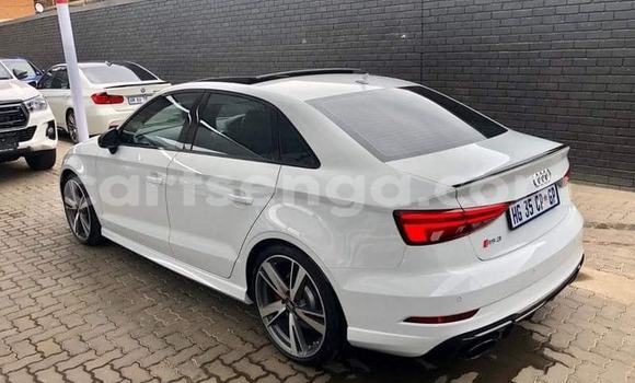 Acheter Occasion Voiture Audi RS3 Blanc à Mbabane, Manzini Acheter Occasion Voiture Audi RS3 Blanc à Mbabane, Manzini