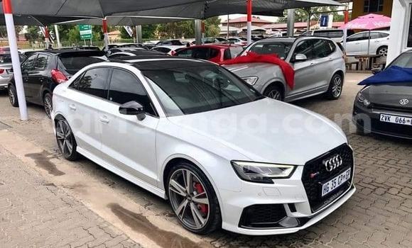 Acheter Occasion Voiture Audi RS3 Blanc à Mbabane, Manzini Acheter Occasion Voiture Audi RS3 Blanc à Mbabane, Manzini