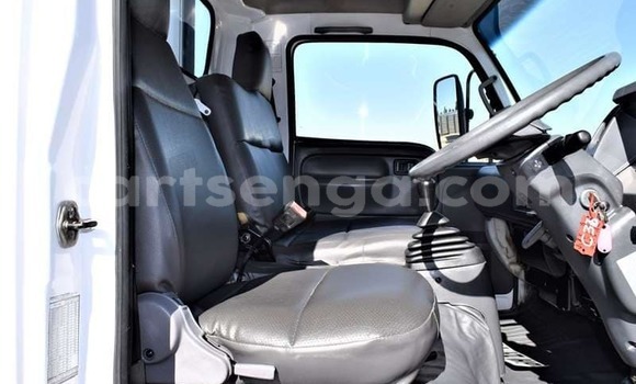 Acheter Occasion Utilitaire Nissan UD Blanc à Mbabane, Manzini Acheter Occasion Utilitaire Nissan UD Blanc à Mbabane, Manzini