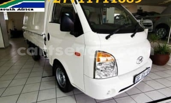 Nunua Ilio tumika Hyundai H200 White Gari ndani ya Mbabane nchini Manzini Nunua Ilio tumika Hyundai H200 White Gari ndani ya Mbabane nchini Manzini