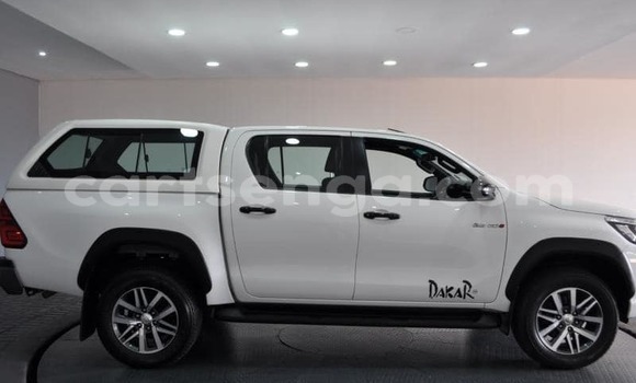 Buy Used Toyota Hilux White Car in Mbabane in Manzini Buy Used Toyota Hilux White Car in Mbabane in Manzini