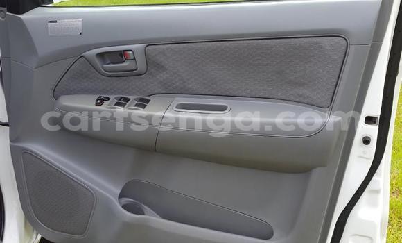 Acheter Occasion Voiture Toyota Hilux Blanc à Ezulwini, Hhohho Acheter Occasion Voiture Toyota Hilux Blanc à Ezulwini, Hhohho