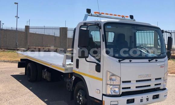 Nunua Ilio tumika Isuzu FTR 850 White Lori ndani ya Ezulwini nchini Hhohho Nunua Ilio tumika Isuzu FTR 850 White Lori ndani ya Ezulwini nchini Hhohho