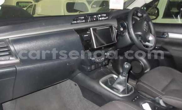 Buy Used Toyota Hilux White Car in Mbabane in Manzini Buy Used Toyota Hilux White Car in Mbabane in Manzini
