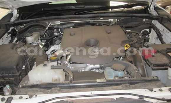 Buy Used Toyota Hilux White Car in Mbabane in Manzini Buy Used Toyota Hilux White Car in Mbabane in Manzini