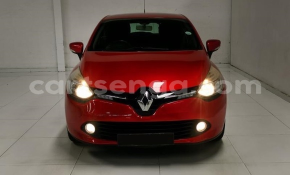 Buy Used Renault Clio Beige Car in Mbabane in Manzini Buy Used Renault Clio Beige Car in Mbabane in Manzini