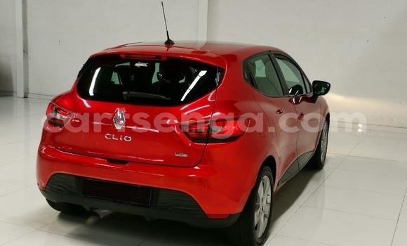 Buy Used Renault Clio Beige Car in Mbabane in Manzini Buy Used Renault Clio Beige Car in Mbabane in Manzini