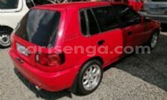 Nunua Ilio tumika Toyota Corolla Red Gari ndani ya Mbabane nchini Manzini Nunua Ilio tumika Toyota Corolla Red Gari ndani ya Mbabane nchini Manzini