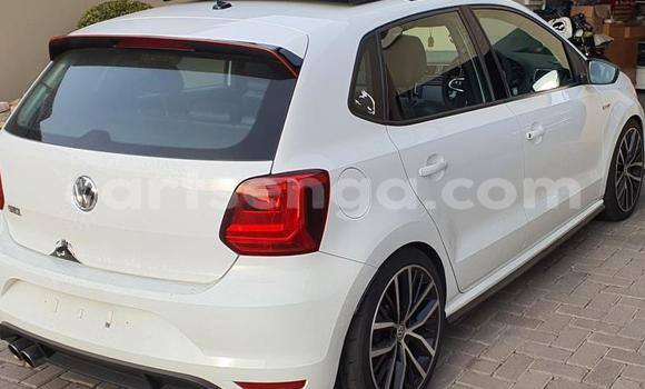 Nunua Ilio tumika Volkswagen Polo GTI White Gari ndani ya Ezulwini nchini Hhohho Nunua Ilio tumika Volkswagen Polo GTI White Gari ndani ya Ezulwini nchini Hhohho