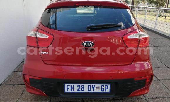 Nunua Ilio tumika Kia Rio Red Gari ndani ya Ezulwini nchini Hhohho Nunua Ilio tumika Kia Rio Red Gari ndani ya Ezulwini nchini Hhohho