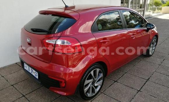 Nunua Ilio tumika Kia Rio Red Gari ndani ya Ezulwini nchini Hhohho Nunua Ilio tumika Kia Rio Red Gari ndani ya Ezulwini nchini Hhohho