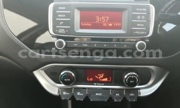 Nunua Ilio tumika Kia Rio Red Gari ndani ya Ezulwini nchini Hhohho Nunua Ilio tumika Kia Rio Red Gari ndani ya Ezulwini nchini Hhohho