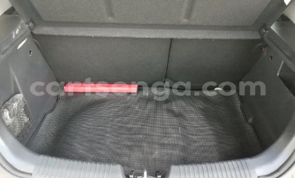 Nunua Ilio tumika Kia Rio Red Gari ndani ya Ezulwini nchini Hhohho Nunua Ilio tumika Kia Rio Red Gari ndani ya Ezulwini nchini Hhohho