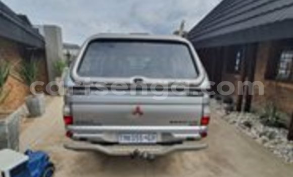 Nunua Ilio tumika Mitsubishi Colt Silver Gari ndani ya Mbabane nchini Manzini Nunua Ilio tumika Mitsubishi Colt Silver Gari ndani ya Mbabane nchini Manzini
