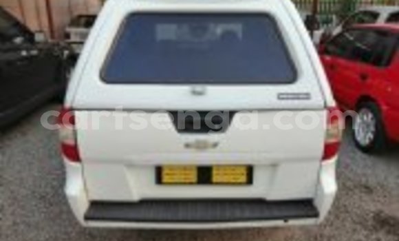 Nunua Ilio tumika Chevrolet Chevette White Gari ndani ya Mbabane nchini Manzini Nunua Ilio tumika Chevrolet Chevette White Gari ndani ya Mbabane nchini Manzini