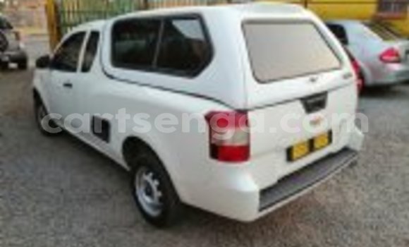 Nunua Ilio tumika Chevrolet Chevette White Gari ndani ya Mbabane nchini Manzini Nunua Ilio tumika Chevrolet Chevette White Gari ndani ya Mbabane nchini Manzini