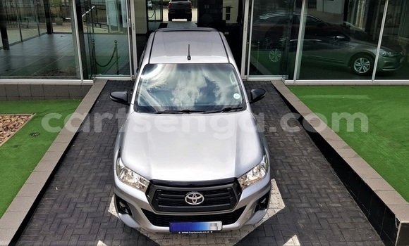 Buy Import Toyota Hilux Silver Car in Mbabane in Manzini Buy Import Toyota Hilux Silver Car in Mbabane in Manzini