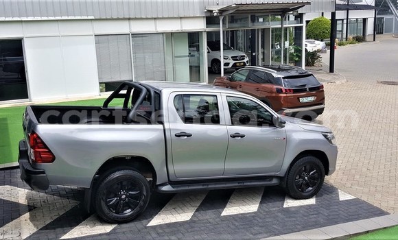 Buy Import Toyota Hilux Silver Car in Mbabane in Manzini Buy Import Toyota Hilux Silver Car in Mbabane in Manzini
