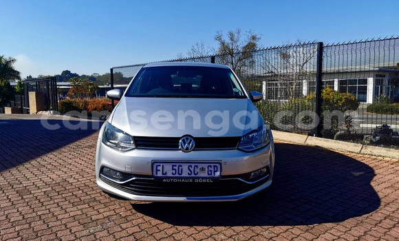 Nunua Ilio tumika Volkswagen Polo Silver Gari ndani ya Hlatikulu nchini Wilaya ya Shiselweni