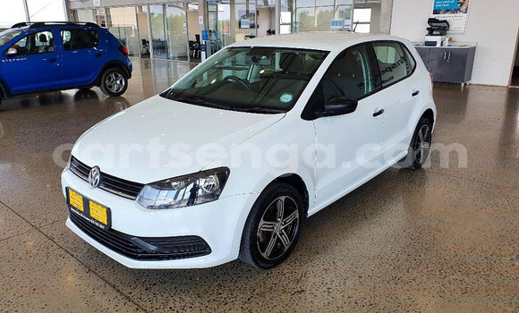 Buy Used Volkswagen Polo White Car in Bulembu in Hhohho Buy Used Volkswagen Polo White Car in Bulembu in Hhohho