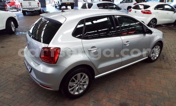 Nunua Ilio tumika Volkswagen Polo Silver Gari ndani ya Ezulwini nchini Hhohho