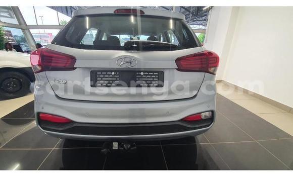 Acheter Occasion Voiture Hyundai i20 Gris à Mbabane, Manzini Acheter Occasion Voiture Hyundai i20 Gris à Mbabane, Manzini