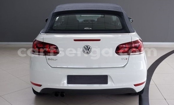 Buy Used Volkswagen Golf White Car in Bhunya in Manzini Buy Used Volkswagen Golf White Car in Bhunya in Manzini