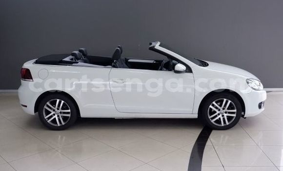 Buy Used Volkswagen Golf White Car in Bhunya in Manzini Buy Used Volkswagen Golf White Car in Bhunya in Manzini