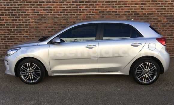 Buy Used Kia Rio Silver Car in Ezulwini in Hhohho Buy Used Kia Rio Silver Car in Ezulwini in Hhohho